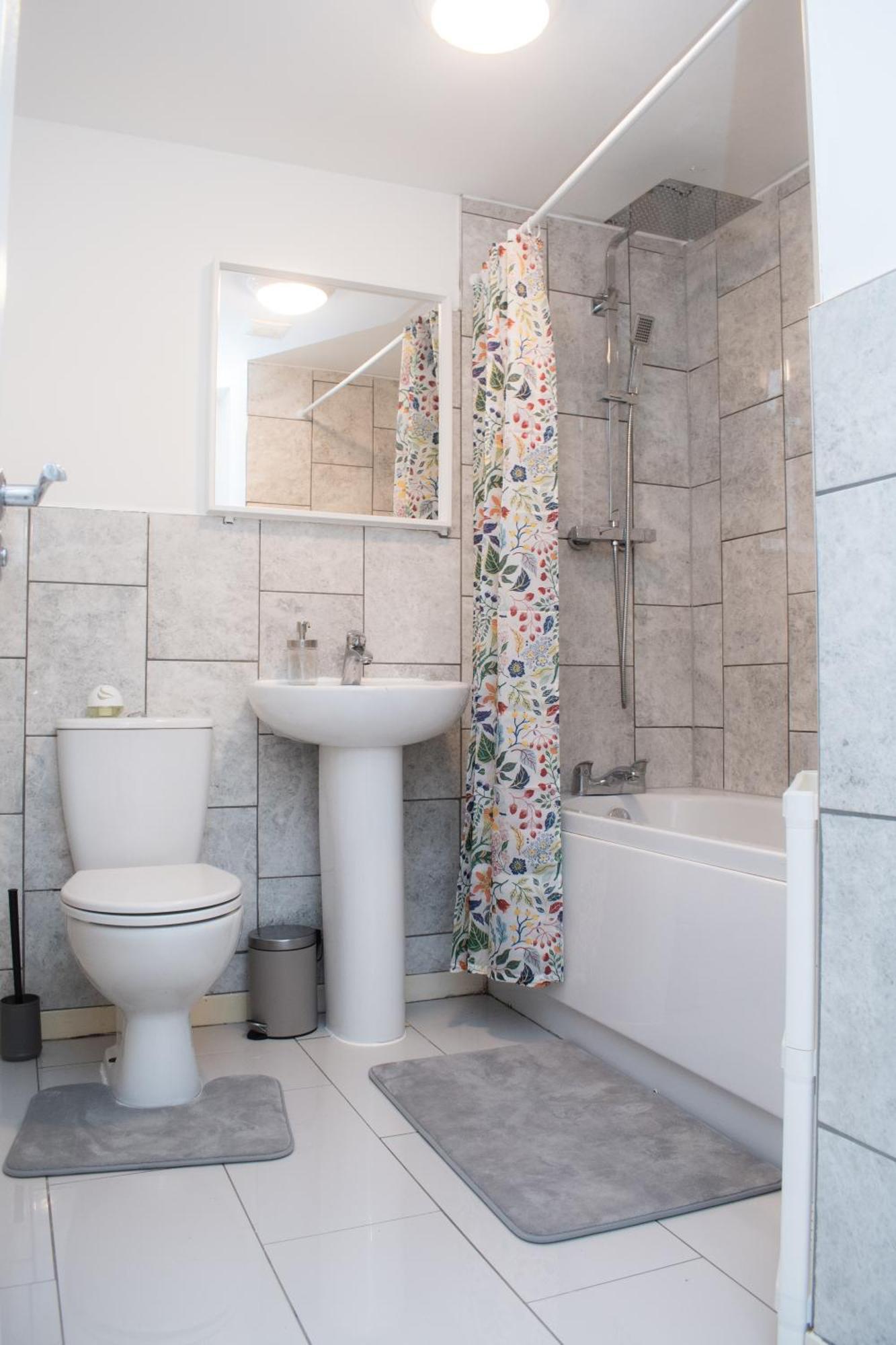 Willa Comfy Modern 3Br Semi Detached 400Mb Wifi Free Double Parking Newcastle upon Tyne Zewnętrze zdjęcie