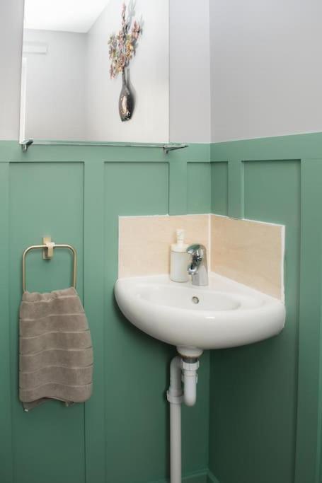 Willa Comfy Modern 3Br Semi Detached 400Mb Wifi Free Double Parking Newcastle upon Tyne Zewnętrze zdjęcie