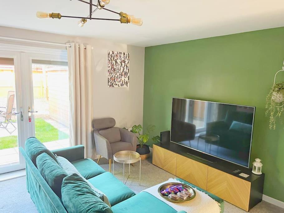 Willa Comfy Modern 3Br Semi Detached 400Mb Wifi Free Double Parking Newcastle upon Tyne Zewnętrze zdjęcie